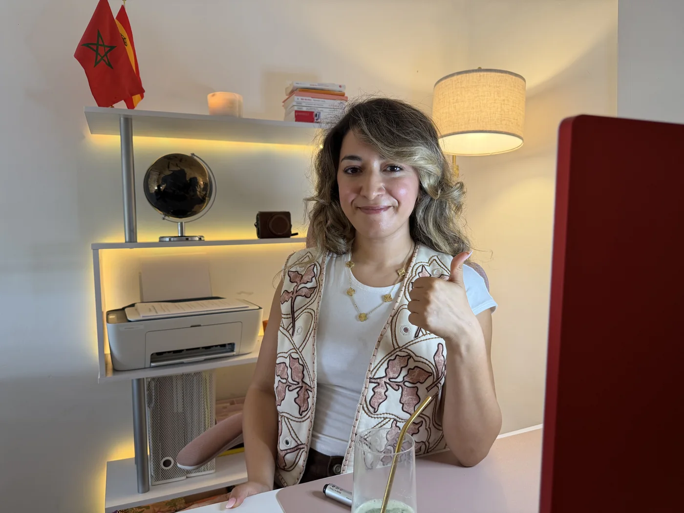 Khaoula aujourd’hui, fondatrice de Contigo Siempre